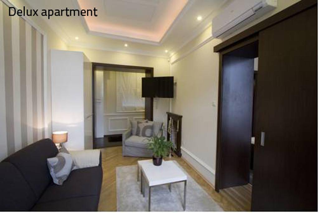 Elisabeth Bridge Apartmans Budapest Esterno foto