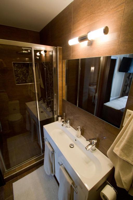 Elisabeth Bridge Apartmans Budapest Esterno foto