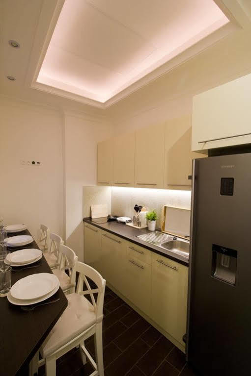 Elisabeth Bridge Apartmans Budapest Esterno foto